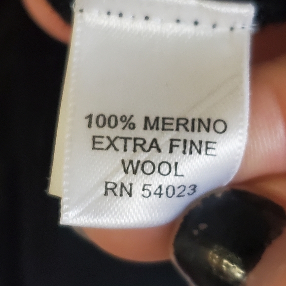 BANANA REPUBLIC EXTRA FINE MERINO MENS PULL OVER SWEATER. XL. DIAMOND BLK WHT - Picture 4 of 6